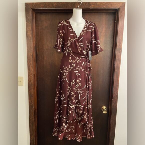 Lulus Wild Winds Burgundy Floral Print High-Low Wrap Dress NWT Size Large - Picture 7 of 8